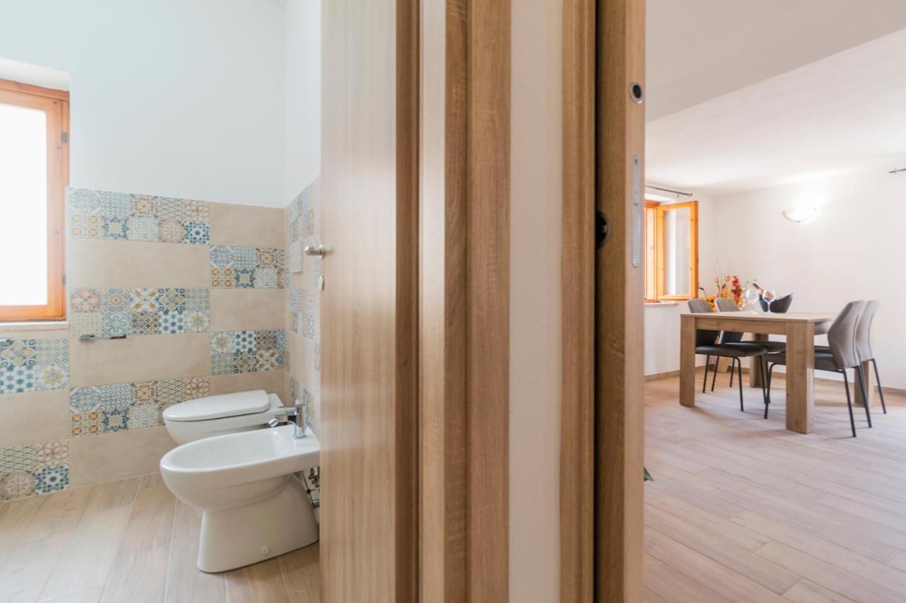Uncle Leonard'S House Apartman Cala Gonone Kültér fotó